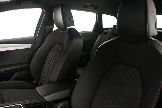 Seat LEON Sportstourer FR Business 1.5 TSI eHybrid 204pk DSG Automaat Trekhaak, Adaptive cruise control, Achteruitrijcamera, Stuurwiel verwarmd, LED koplampen, Stoelverwarming