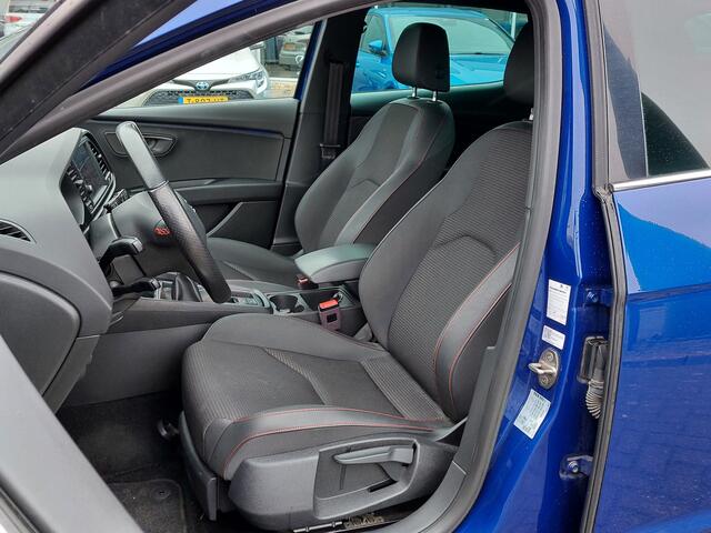 Seat LEON 1.4 EcoTSI 150pk FR Business Intense | Origineel NL | Navi | Apple Carplay | Clima | Cruise | Led Koplampen | Keyless Entry | Rijstrook+Licht+Regensensor | Pdc V+A | Privacy Glass | 18''lm