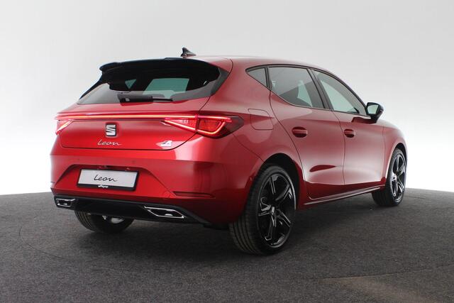 Seat LEON FR Business 1.5 TSI eHybrid 150 kW / 204 pk