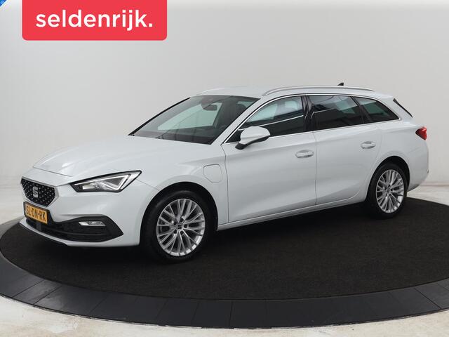 Seat LEON 1.4 TSI eHybrid PHEV Xcellence | Leder/Alcantara | Stoelverwarming | Adaptive cruise | Carplay | Sfeerverlichting | Navigatie | Stuurverwarming | Keyless | Full LED | Plug In