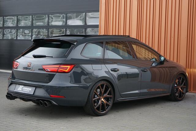 Seat LEON ST 2.0 TSI CUPRA R 4DRIVE BLACKNESS Panodak Schaal Carbon Brembo Beats