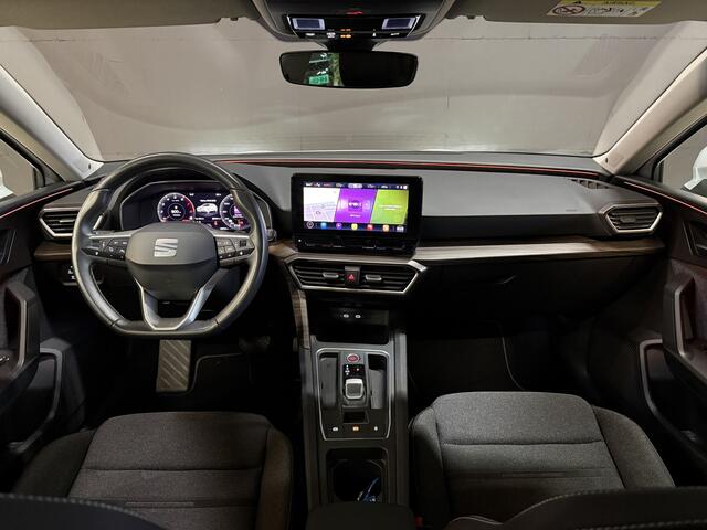 Seat LEON 1.5 eTSI Style Business Intense | Camera | Apple Carplay | Keyless