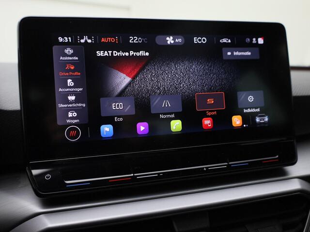 Seat LEON Sportstourer 1.4 TSI/204PK eHybrid PHEV FR · Panoramadak · Apple/Android Car Play · Navigatie · Camera + Parkeersensoren