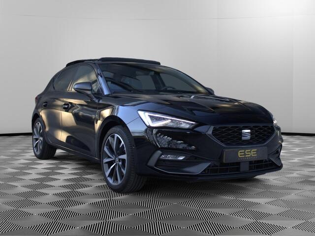 Seat LEON 1.4 TSI eHybrid PHEV FR | Panorama | Camera | Stuur verwarming | Carplay