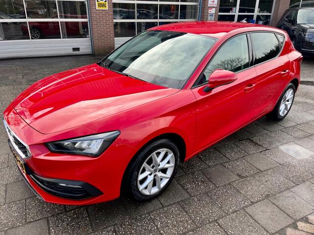 Seat LEON 1.0 TSI STYLE L. ED. CAMERA DIGITAAL DASHBOARD