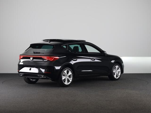 Seat LEON 1.5 TSI e-Hybrid FR Business | Black Pack | Glazen schuif-kanteldak | Safe & Driving Pack | Technology Pack | C2K - Velgen 'Black Pack', 18 inch
