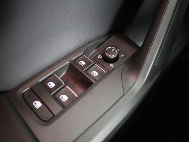 Seat LEON 1.5 TSI e-Hybrid FR Business | Black Pack | Glazen schuif-kanteldak | Safe & Driving Pack | Technology Pack | C2K - Velgen 'Black Pack', 18 inch