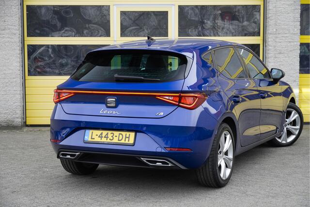 Seat LEON 1.0 TSI 5drs FR BJ2021 Lmv 17" | Led V+A | Pdc | App-Connect | Virtual cockpit | Climate control | Cruise control | Sportstoelen | Zwarte hemel | Extra getint glas