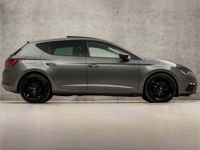 Seat LEON 1.4 TSI FR Intense Sport 150Pk Automaat (SCHUIFDAK, APPLE CARPLAY, KEYLESS, CAMERA, STOELVERWARMING, LEDER/ALCANTARA, GETINT GLAS, LED KOPLAMPEN, MODE KNOP, CRUISE, SFEERVERLICHTING, NIEUWSTAAT)