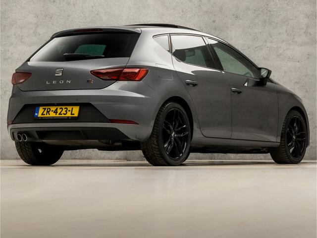 Seat LEON 1.4 TSI FR Intense Sport 150Pk Automaat (SCHUIFDAK, APPLE CARPLAY, KEYLESS, CAMERA, STOELVERWARMING, LEDER/ALCANTARA, GETINT GLAS, LED KOPLAMPEN, MODE KNOP, CRUISE, SFEERVERLICHTING, NIEUWSTAAT)