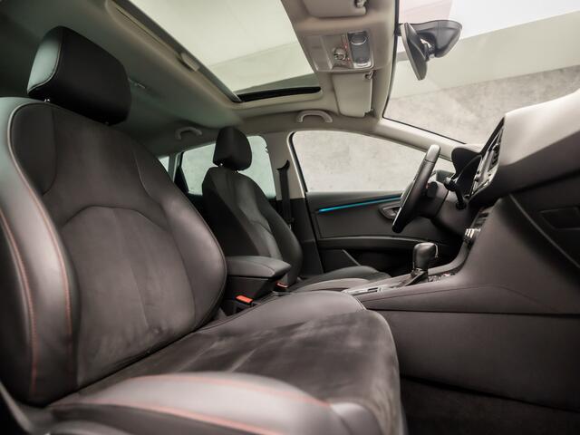 Seat LEON 1.4 TSI FR Intense Sport 150Pk Automaat (SCHUIFDAK, APPLE CARPLAY, KEYLESS, CAMERA, STOELVERWARMING, LEDER/ALCANTARA, GETINT GLAS, LED KOPLAMPEN, MODE KNOP, CRUISE, SFEERVERLICHTING, NIEUWSTAAT)