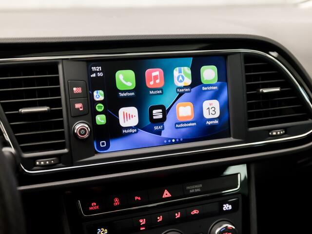 Seat LEON 1.4 TSI FR Intense Sport 150Pk Automaat (SCHUIFDAK, APPLE CARPLAY, KEYLESS, CAMERA, STOELVERWARMING, LEDER/ALCANTARA, GETINT GLAS, LED KOPLAMPEN, MODE KNOP, CRUISE, SFEERVERLICHTING, NIEUWSTAAT)