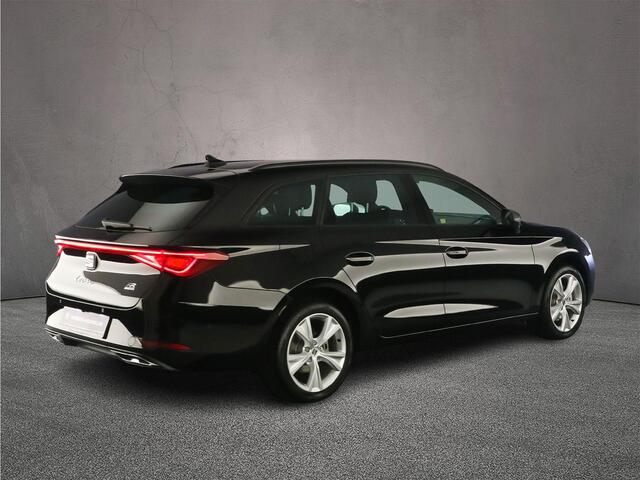 Seat LEON Sportstourer FR Business 1.5 TSI eHybrid 204pk DSG Automaat Trekhaak, Adaptive cruise control, Navigatie, Stuurwiel verwarmd, Achteruitrijcamera, LED koplampen