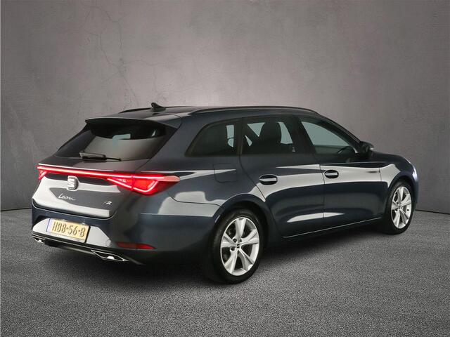 Seat LEON Sportstourer FR 1.0 TSI 115pk Cruise control, LED koplampen, App connect, Parkeersensoren, Airco, DAB, Radio, Bluetooth