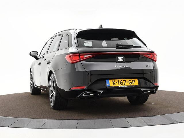 Seat LEON Sportstourer 1.0 eTSI 110pk DSG FR Business · Camera · P-Sensoren · Dodehoek Detectie · Parkeer Assistent · Apple/Android Car Play · 18'' Inch · Garantie t/m 13-11-2027 of 100.000km
