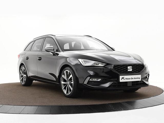 Seat LEON Sportstourer 1.0 eTSI 110pk DSG FR Business · Camera · P-Sensoren · Dodehoek Detectie · Parkeer Assistent · Apple/Android Car Play · 18'' Inch · Garantie t/m 13-11-2027 of 100.000km