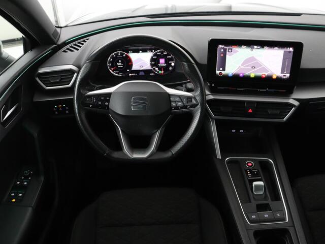 Seat LEON Sportstourer 1.5 eTSI FR Launch Edition | Carplay | Full LED | Adaptive Cruise | Sfeerverlichting | Navigatie | PDC