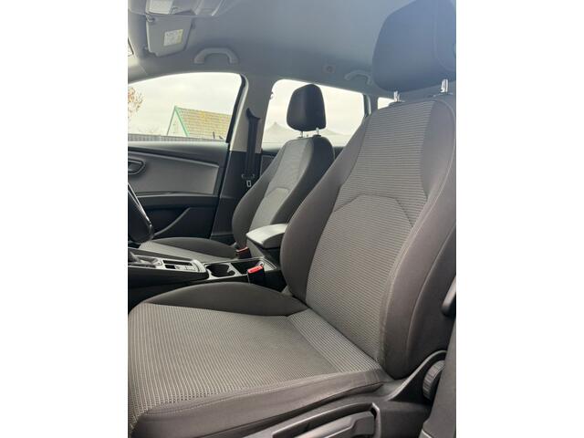 Seat LEON ST 1.0 EcoTSI Style Business Intense AUT / Cruisecontrol / Carplay / Pdc / Stoelverw.
