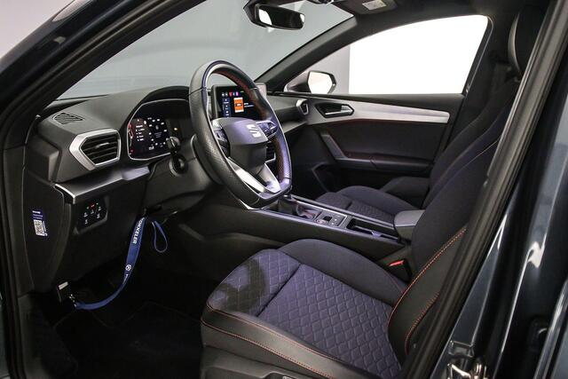 Seat LEON Sportstourer FR 1.0 TSI 115pk Cruise control, LED koplampen, App connect, Parkeersensoren, Airco, DAB, Radio, Bluetooth