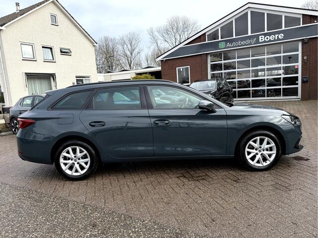 Seat LEON Sportstourer 1.5 TSI Style Business Intense Camera, App Connect, Led