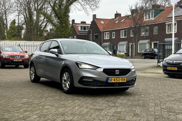 Seat LEON 1.0 eTSI Style Business Intense