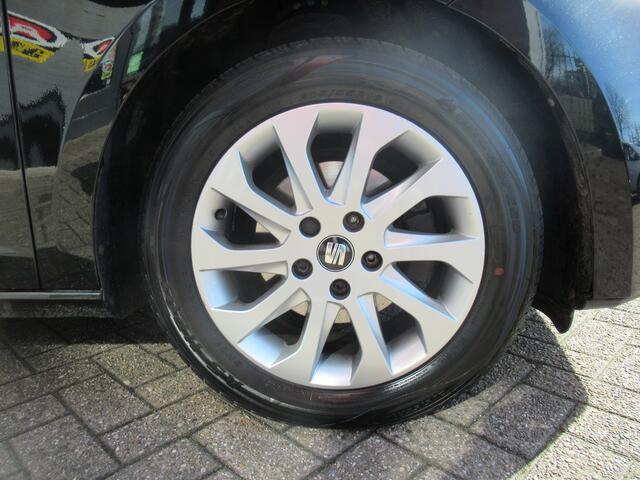 Seat LEON ST 1.0 EcoTSI Style Connect | Clima-Airco | Navigatie | Parkeersensoren | Incl. Garantie | Bluetooth |