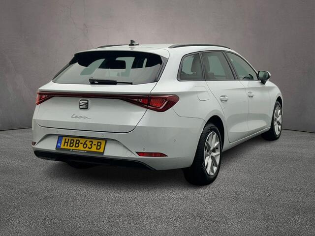 Seat LEON Sportstourer Style Business Intense 1.5 eTSI 150pk DSG Automaat Adaptive cruise control, Achteruitrijcamera, Navigatie, LED koplampen, Parkeersensoren, App connect