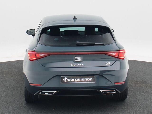 Seat LEON FR Business 1.5 TSI eHybrid 204 PK | Achteruitrijcamera | Adaptive cruise control | Navigatie