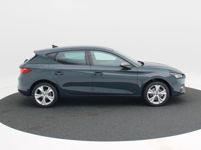 Seat LEON FR Business 1.5 TSI eHybrid 204 PK | Achteruitrijcamera | Adaptive cruise control | Navigatie