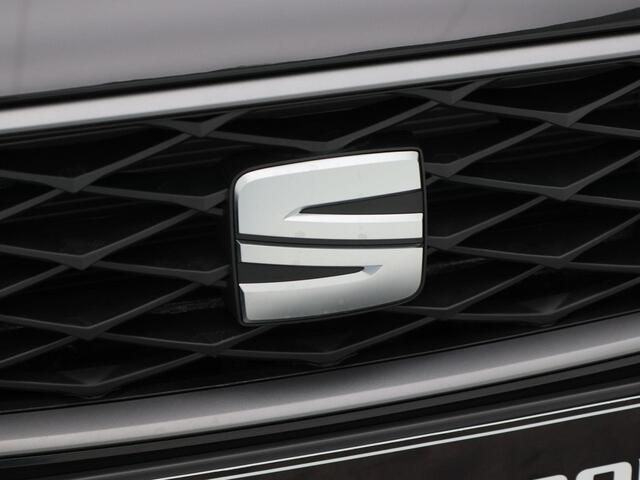 Seat LEON Sportstourer FR Business 1.5 TSI eHybrid 204 PK | Stoelverwarming | Trekhaak | Keyless | Achteruitrijcamera