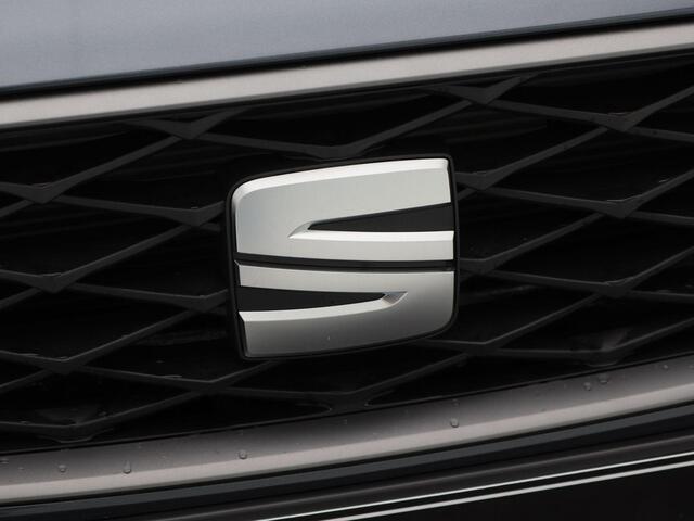 Seat LEON Sportstourer FR Business 1.5 TSI eHybrid 204 PK | Trekhaak | Keyless | Achteruitrijcamera | Stoelverwarming