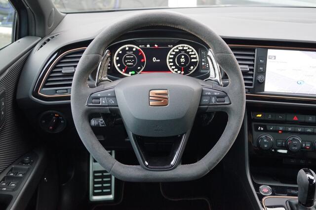 Seat LEON ST R 2.0 TSI 4-Drive (400pk) Downpipe/Schaalstoelen/Brembo/Carbon/Beats