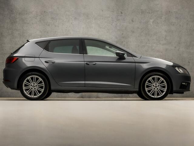 Seat LEON 1.4 TSI Sport (APPLE CARPLAY, CLIMATE, KEYLESS, SFEERVERLICHTING, GETINT GLAS, SPORTSTOELEN, LM VELGEN, CRUISE, NIEUWSTAAT)