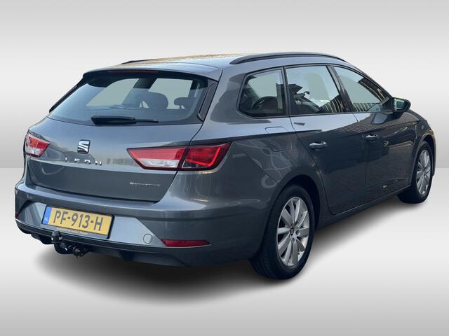Seat LEON ST 1.0 EcoTSI Reference / Trekhaak / Parkeerhulp achter / 16'' / Bluetooth / Stoelverwarming / Cruise Control