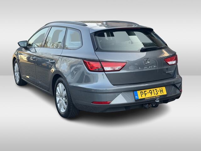 Seat LEON ST 1.0 EcoTSI Reference / Trekhaak / Parkeerhulp achter / 16'' / Bluetooth / Stoelverwarming / Cruise Control