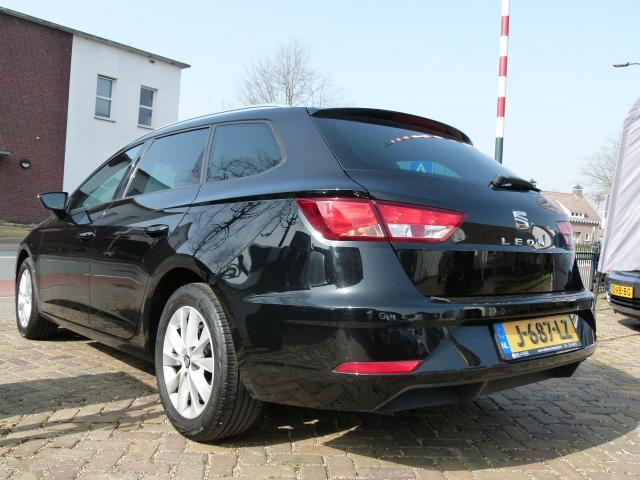 Seat LEON ST 1.2 TSI Style, NAVI/PDC V+A/LMV/CC
