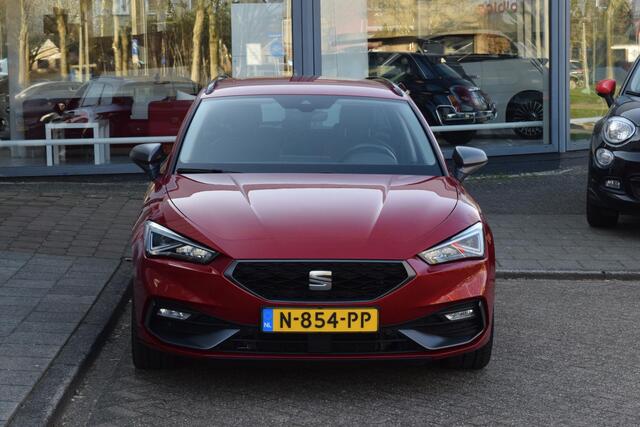 Seat LEON Sportstourer 1.5 eTSI FR|Cam.|Trekh.|ACC|Stoel+stuurverw.