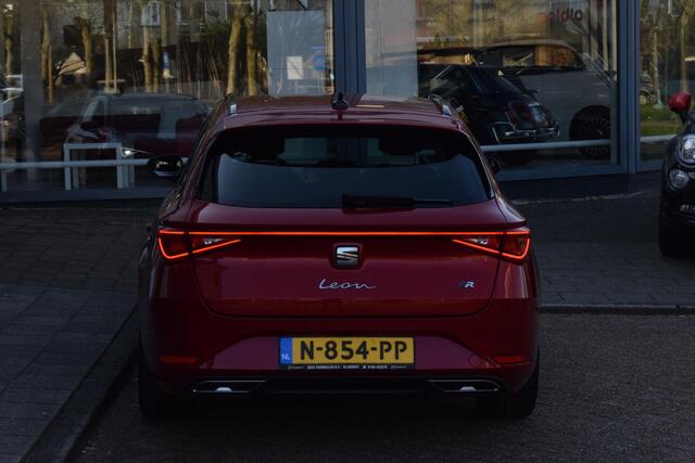 Seat LEON Sportstourer 1.5 eTSI FR|Cam.|Trekh.|ACC|Stoel+stuurverw.