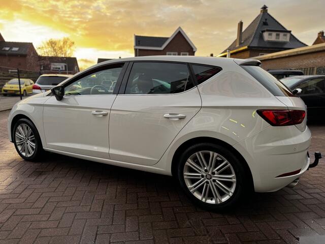 Seat LEON 1.4 TSI X-PERIENCE / NAVI / CRUISE / LEER / TREKHAAK / PDC / CARPLAY! / KEYLESS