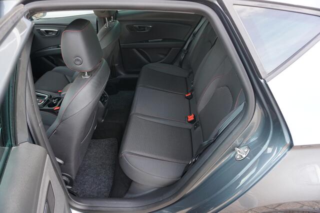 Seat LEON 1.4 EcoTSI FR Business Intense Trekhaak | PDC | Stoelverw. | ECC *All in prijs*