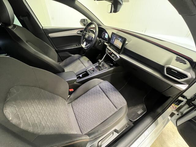 Seat LEON 1.0 TSI FR Business Intense | Navigatie/Android/Apple Carplay | LM Velgen 17" | Cruise Control Adaptief | Airco Automatisch | Full LED Verlichting |