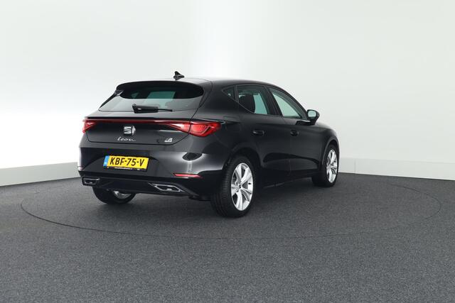 Seat LEON 1.4 TSI 204pk eHybrid PHEV FR Business Intense Stoelverwarming Navigatie