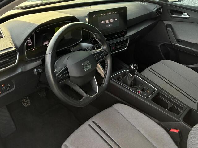 Seat LEON 1.5 TSI | ACC | Navi | Stoel/Stuurverwarming | Apple Carplay | Navi | Parkeersensoren V+A