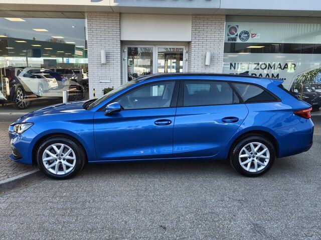 Seat LEON Sportstourer 1.5 eTSI 110 kW Style | Sensoren v/a | Stoel/Stuurverwarming |
