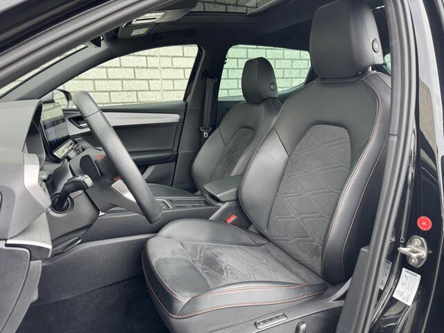 Seat LEON 1.4 TSI eHybrid PHEV FR Business Intense | Panoramadak | Stoelverwarming | Apple CarPlay / Andoid Auto | Navigatie |