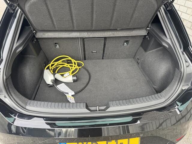 Seat LEON 1.4 TSI eHybrid PHEV FR Business Intense | Panoramadak | Stoelverwarming | Apple CarPlay / Andoid Auto | Navigatie |