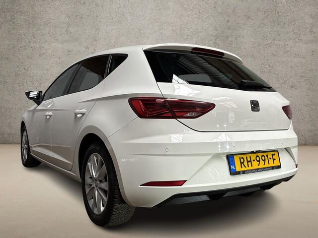 Seat LEON 1.4 Sport (APPLE CARPLAY, NAVIGATIE, CLIMATE, GETINT GLAS, SPORTSTOELEN, LM VELGEN, CRUISE, NIEUWE APK, NIEUWSTAAT)