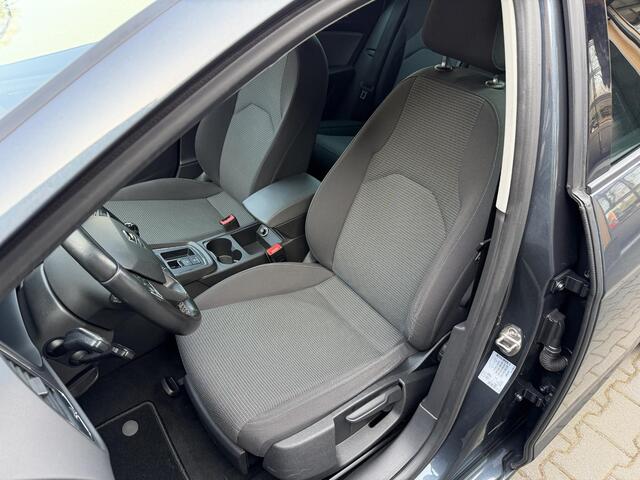 Seat LEON ST 1.0 Adaptive Cruise, Camera, Carplay, Trekhaak. Garantie