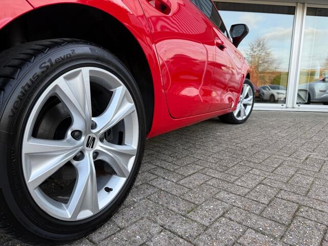 Seat LEON 1.4 TSI eHybrid PHEV FR Business Intense