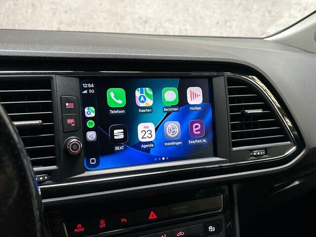 Seat LEON 1.4 EcoTSI FR Intense Sport 150Pk (APPLE CARPLAY, NAVIGATIE, CLIMATE, PARKEERSENSOREN, LEDER, SPORTSTOELEN, GETINT GLAS, CRUISE, LED KOPLAMPEN, NIEUWE APK, NIEUWSTAAT)